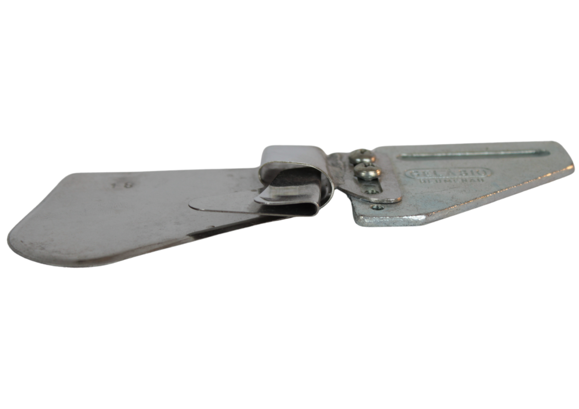Aparelho Bainha de Lenço 1,8 cm – para Máquina Reta