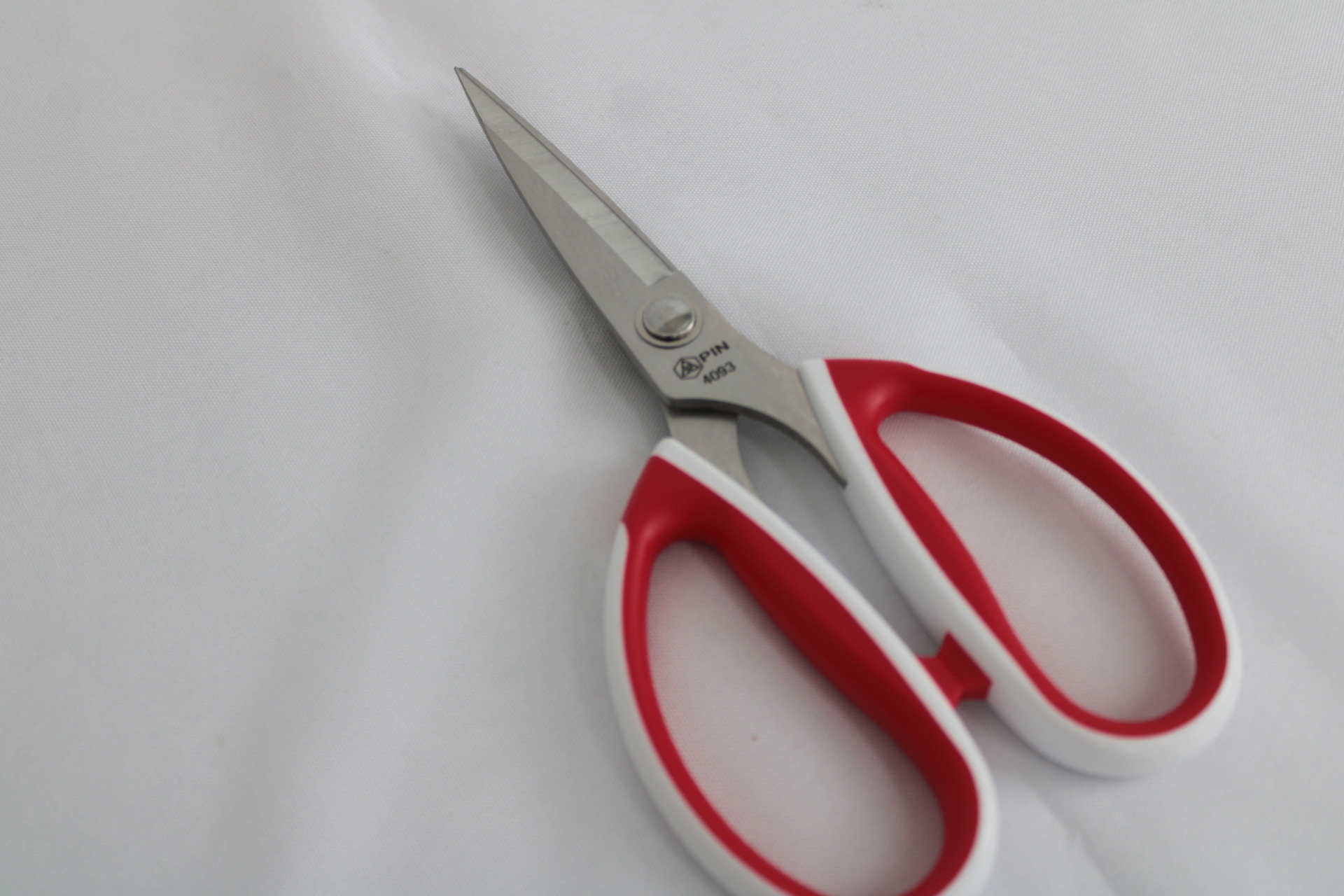 Tesoura Cabo Branco Grande – PIN